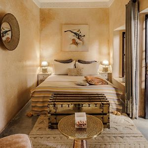 Camera con letto king size